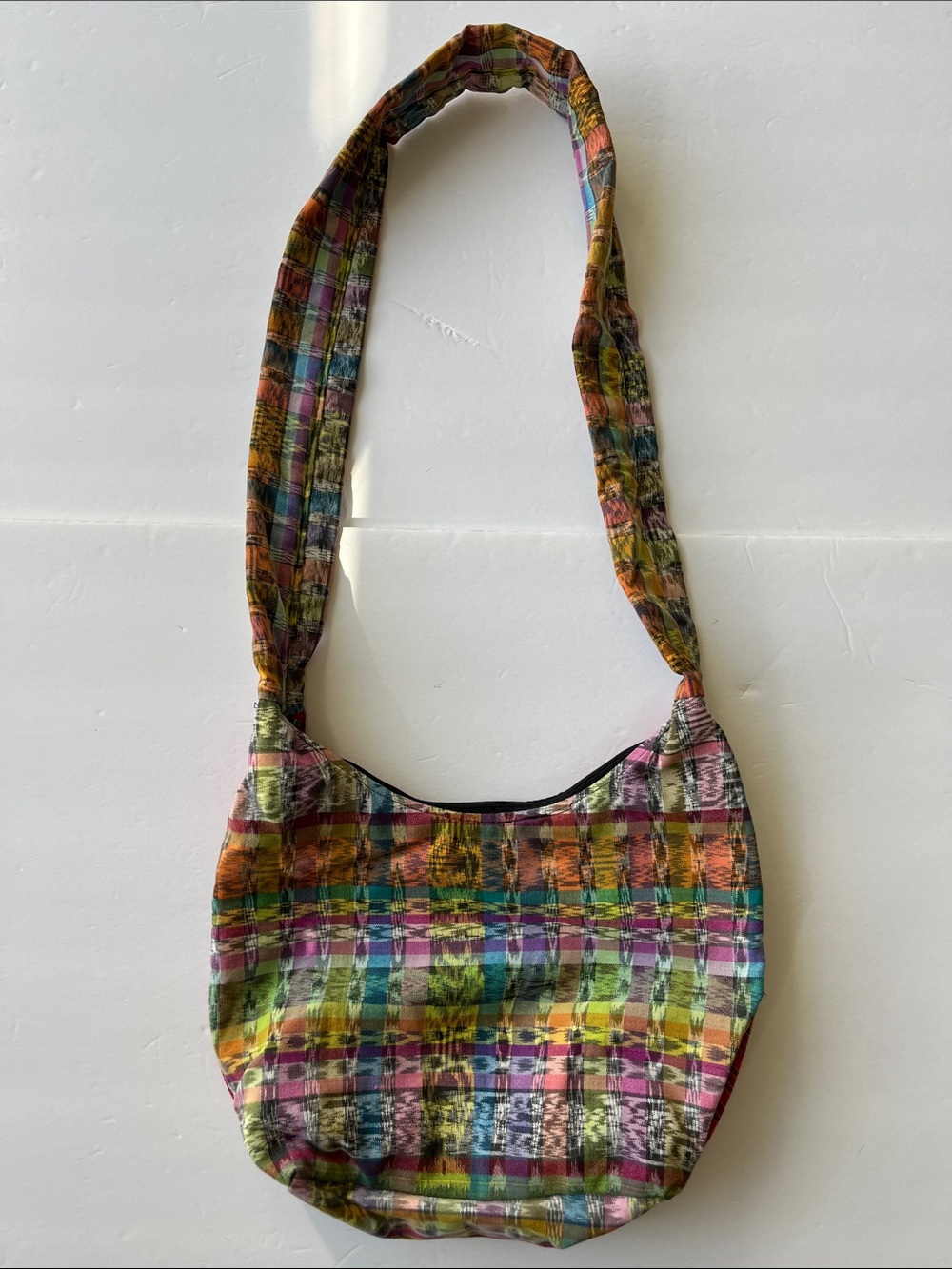Handcrafted Embroidered Crossbody Bag Zip Closure Pocket Boho Padded Strap - Picture 15 of 15